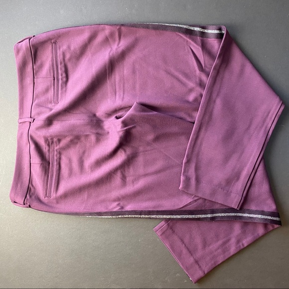 Plum Old Navy Pixie pants - Picture 5 of 7
